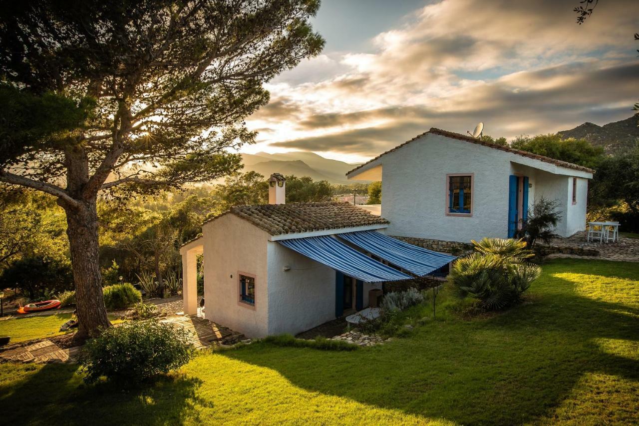 コスタ・レイ Casa Casciu La Collina Sul Mareヴィラ エクステリア 写真